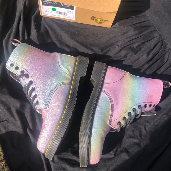 SOLD ✨Rainbow glitter docs! ✨SALE✨ - Picture 3 of 10